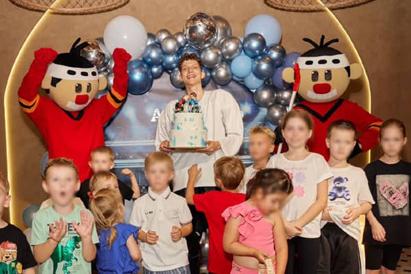 Аниматор Хоккеист на праздник день рождения — фото с праздника 3