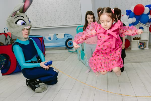 Аниматоры Зверополис Джуди и Ник — фото с праздника 6