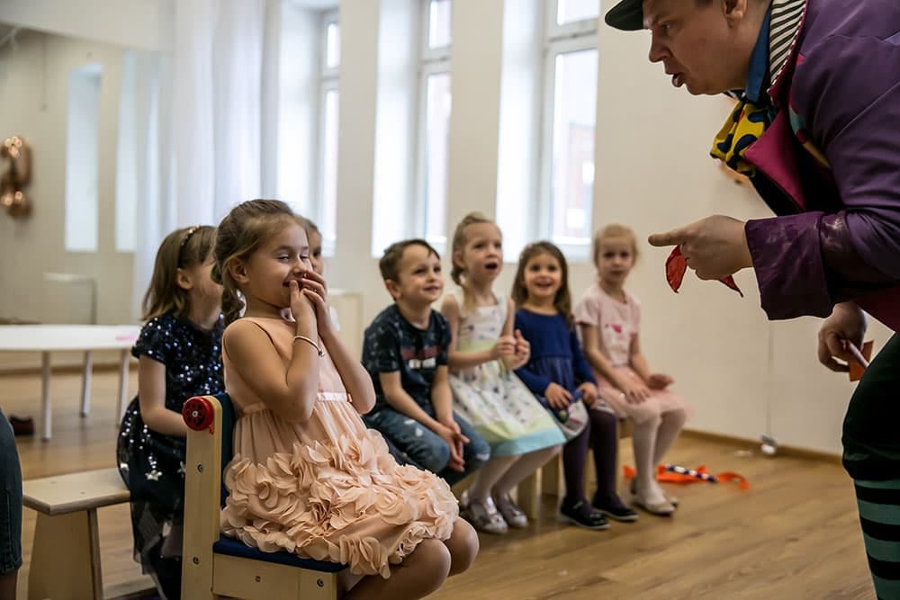 Фокусник с животными на день рождения девочки 5 лет — фото 12